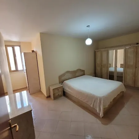 Apartment E&a